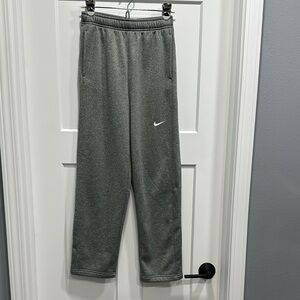 Nike Therma-Fit Gray Sweatpants - Size XL